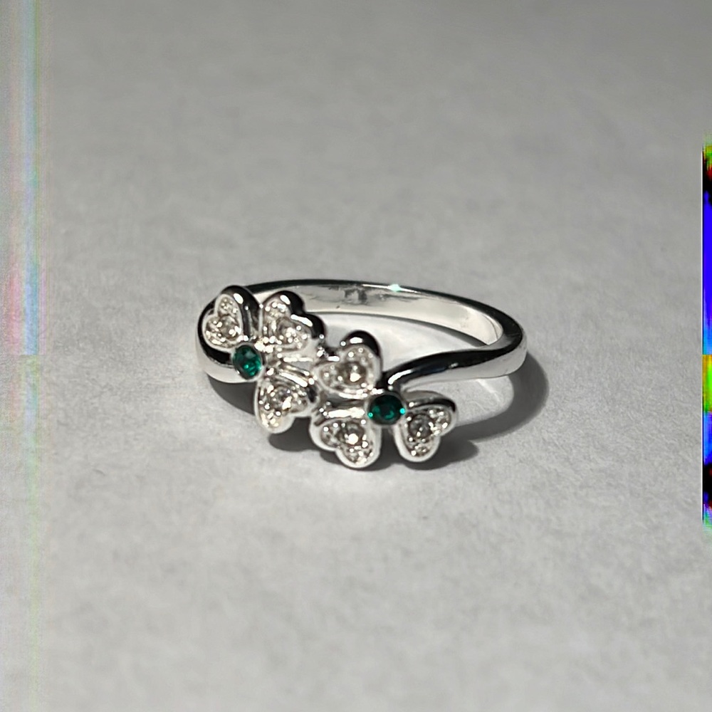 Shamrock Ring